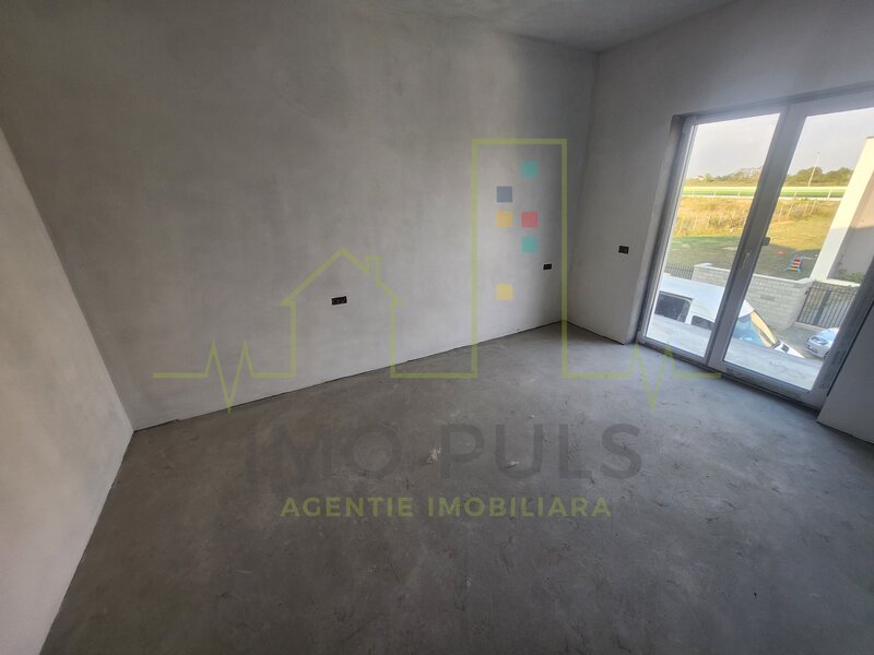 Duplex nou in Mosnita Veche. Teren generos